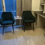 One Bedroom Souterrain Apartment With Kitchen And Personal Bathroom